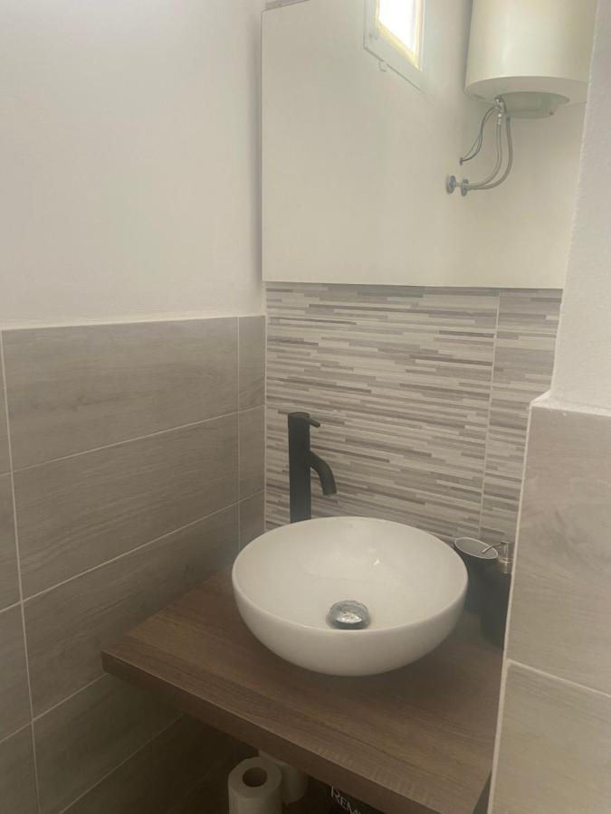 דירות טרפאני Bradamante Little Tower מראה חיצוני תמונה
