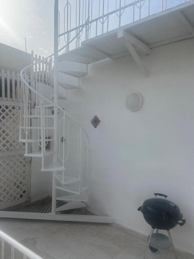 דירות טרפאני Bradamante Little Tower מראה חיצוני תמונה